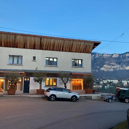 Gite Partage Tresserves Exterior foto